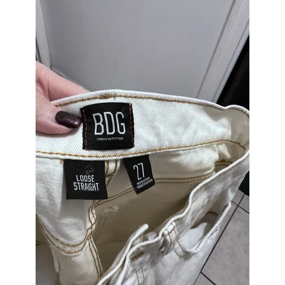 Urban Outfitters Bdg High Ride Mom Jeans In Ecru/ivory Distressed Jeans  27